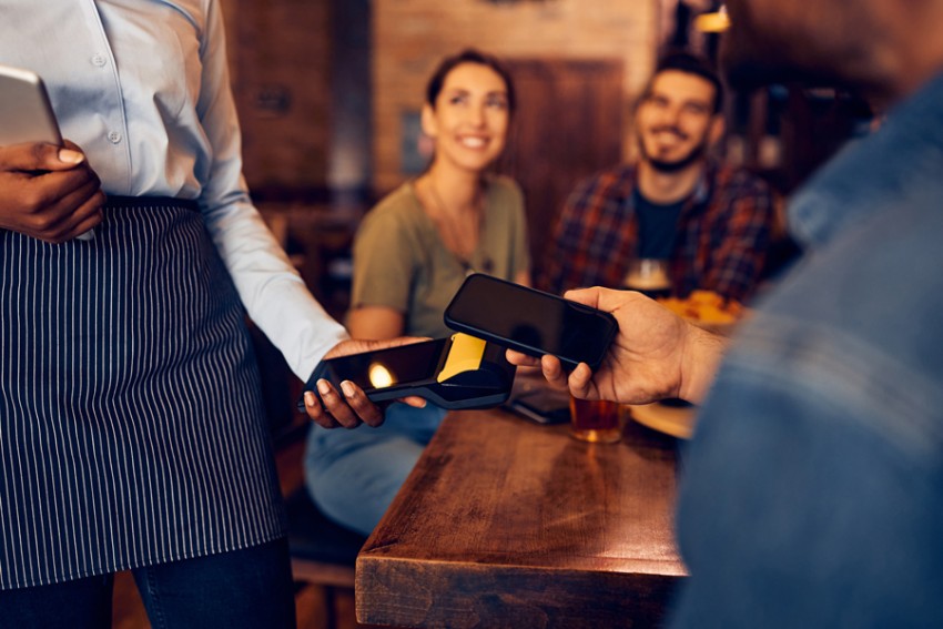 Tap to pay with mobile phone